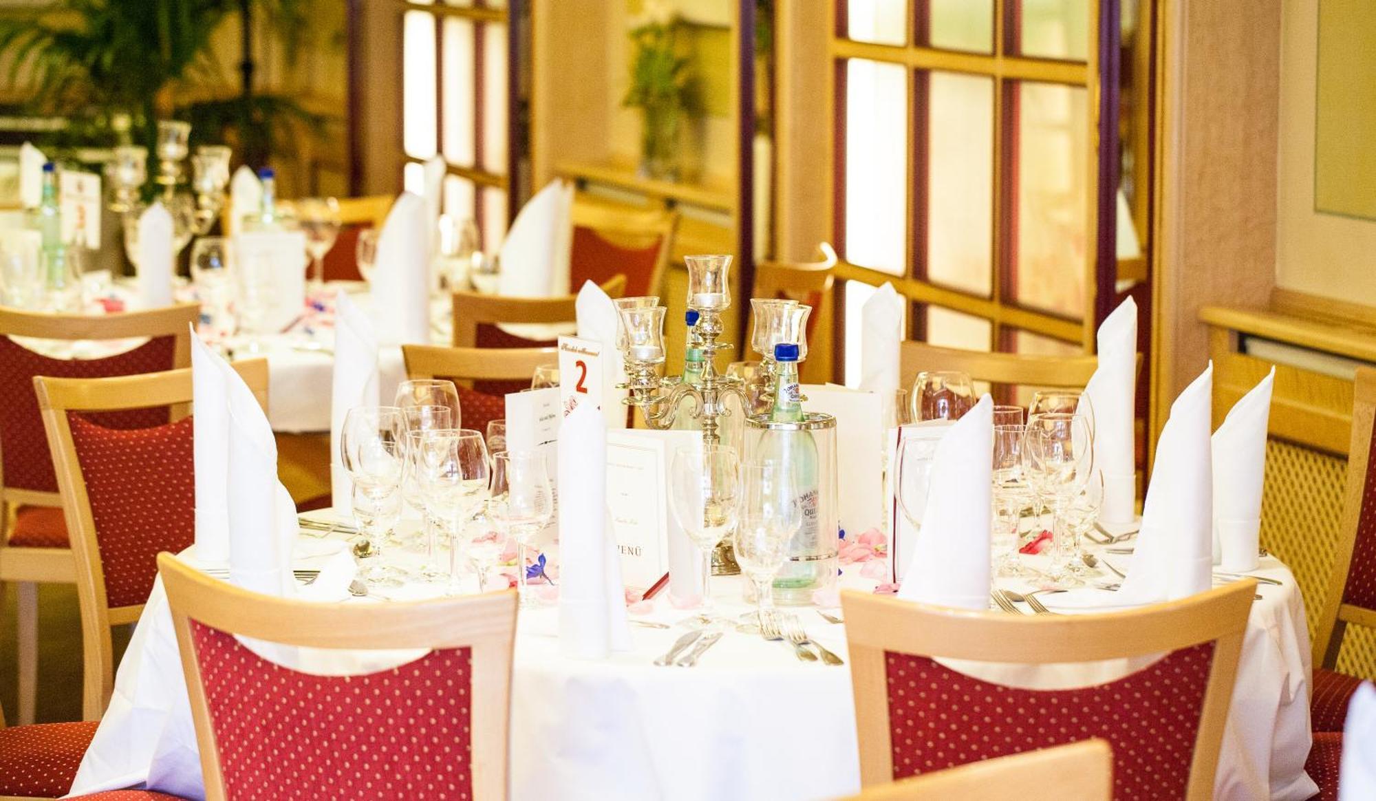 Hotel Restaurant Zur Post Lohfelden ภายนอก รูปภาพ