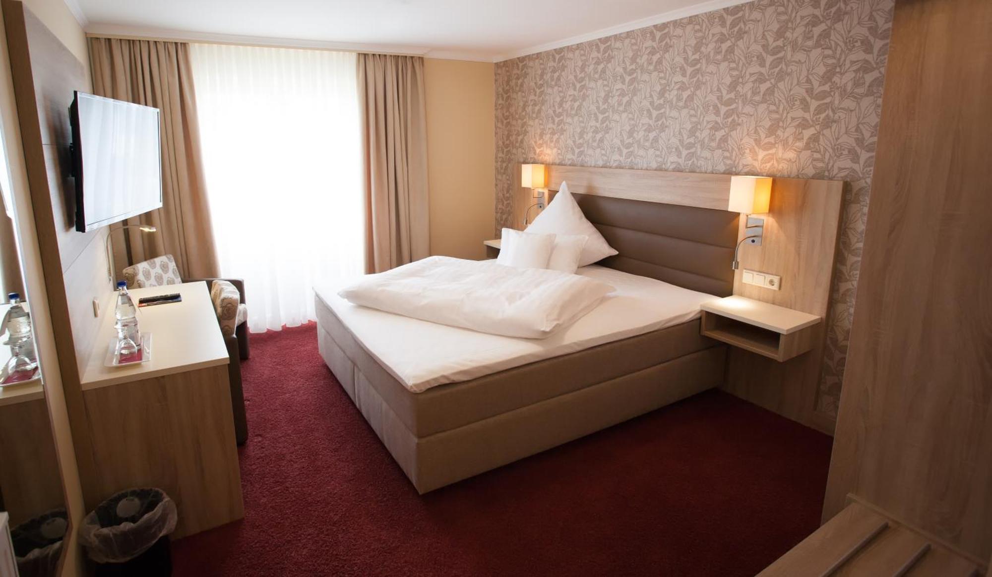 Hotel Restaurant Zur Post Lohfelden ห้อง รูปภาพ