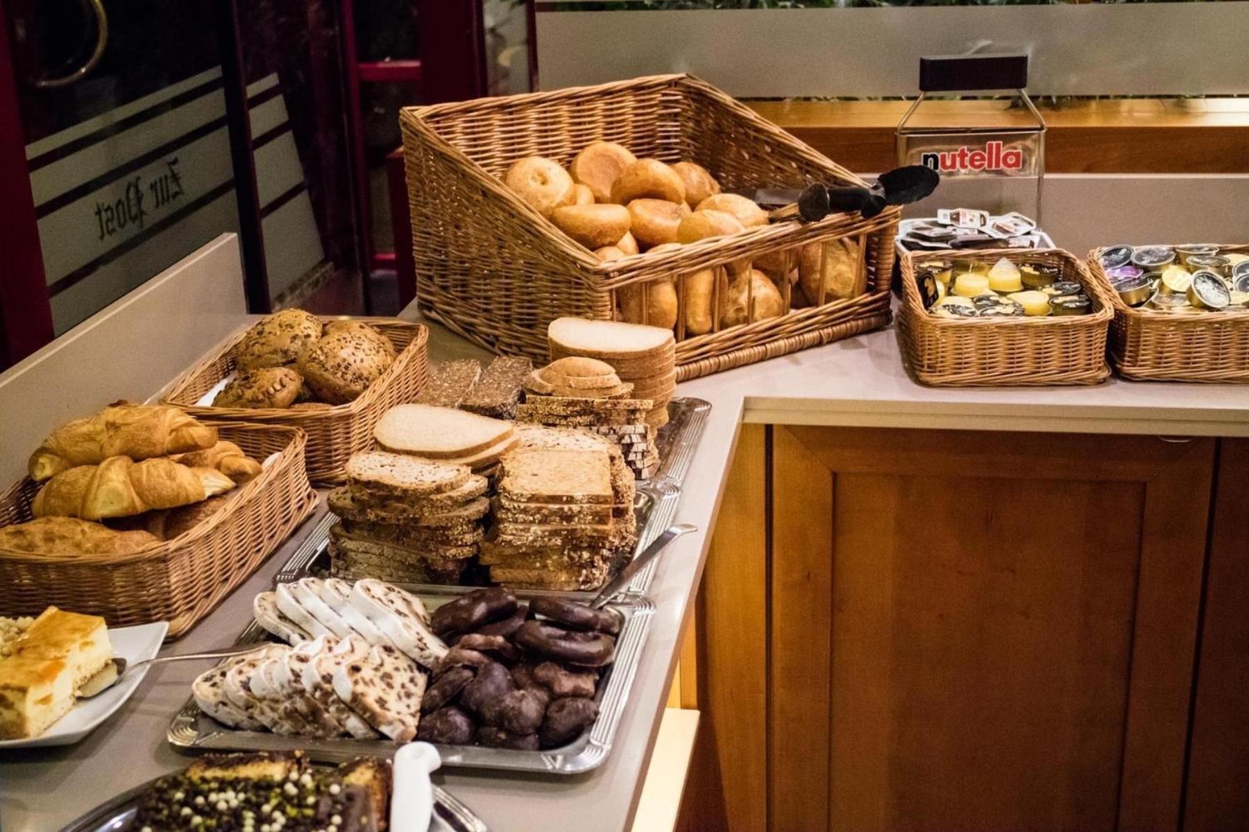 Hotel Restaurant Zur Post Lohfelden ภายนอก รูปภาพ